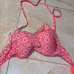 Pink bikini top